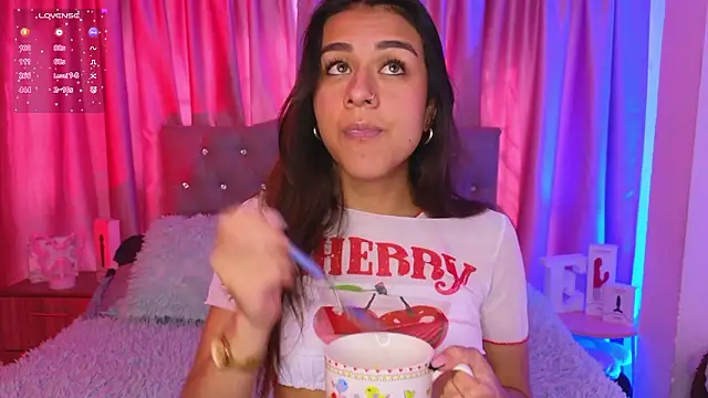 Emiily Scott1 online show from March 13, 2026, 2:01 pm