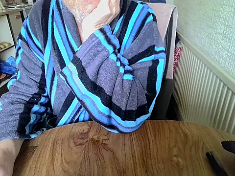 daddyflash online show from February 20, 2026, 11:43 am