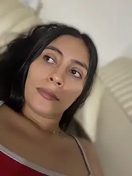 Snapshot of Sophie__Foxxx chatting on May 7, 2026, 12:49 am Sophie Foxxx online show from May 7, 2026, 12:49 am