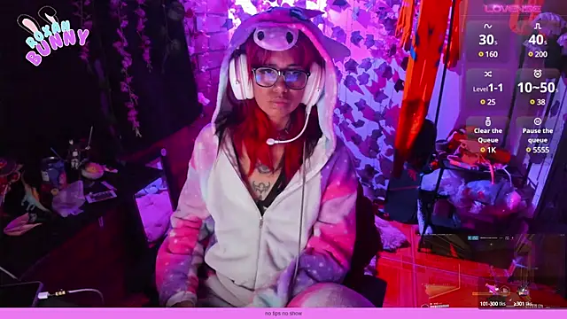 Roxanbunny1 online show from February 5, 2025, 4:16 am