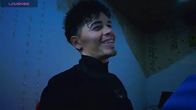 Snapshot of kisstarxxx chatting on September 16, 2025, 3:18 am kisstarxxx online show from September 16, 2025, 3:18 am