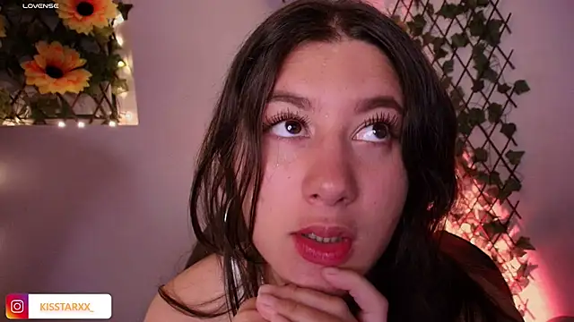 kisstarxxx online show from April 21, 2026, 1:42 am