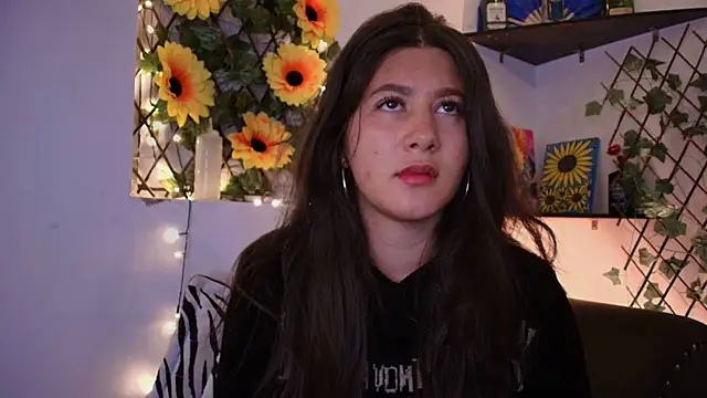 kisstarxxx online show from April 27, 2026, 3:59 am