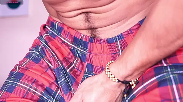 wild col  online show from February 15, 2025, 9:49 am