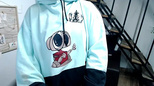 samantha baby  online show from November 19, 2025, 2:55 am