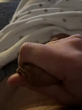 alieno27 online show from January 19, 2025, 8:30 pm