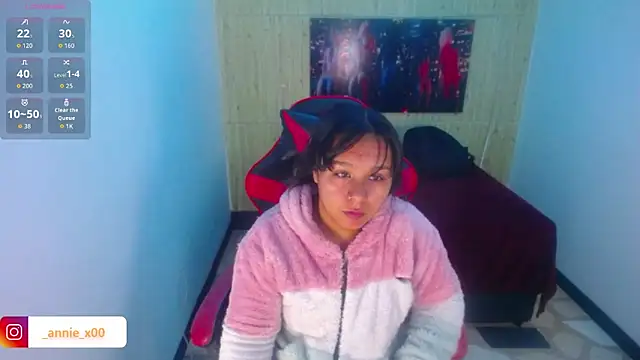 Charis 21 online show from October 24, 2025, 1:13 am