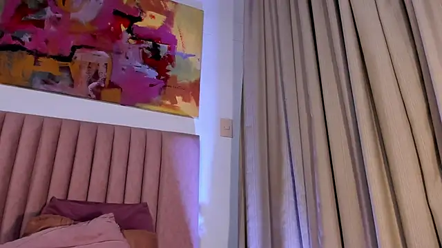 NoraDasilva online show from September 10, 2025, 11:49 pm