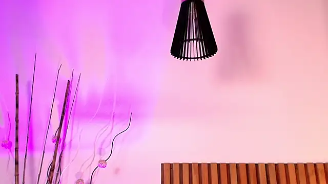 NoraDasilva online show from September 13, 2025, 12:21 am