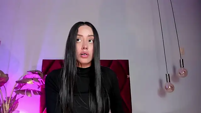 NoraDasilva online show from December 17, 2025, 12:38 am