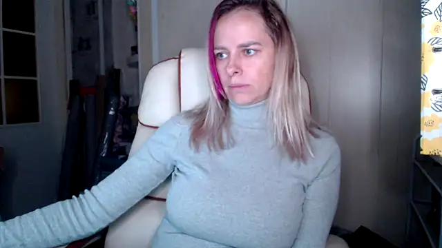 las sweet online show from October 31, 2025, 8:04 am