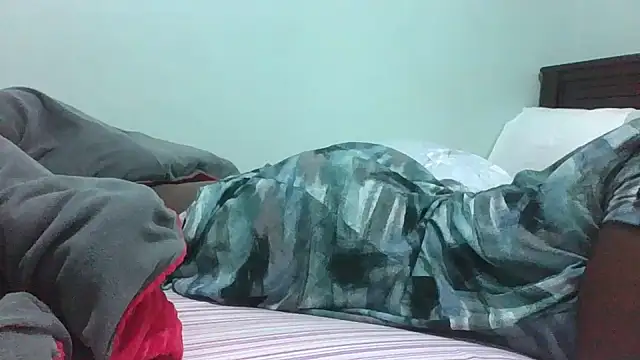 Darkberry online show from September 9, 2025, 10:37 am