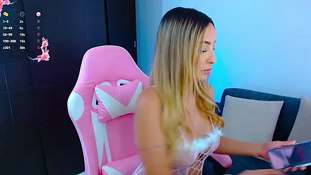 Snapshot of im_grecia chatting on February 20, 2026, 7:47 pm im grecia online show from February 20, 2026, 7:47 pm