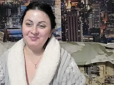 Snapshot of Lillian2 chatting on January 18, 2025, 8:09 pm Lillian2 online show from January 18, 2025, 8:09 pm