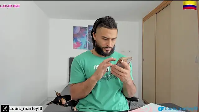 Louis marley   online show from January 25, 2025, 6:24 pm