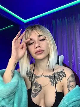 Queen of pain online show from October 3, 2025, 7:16 am