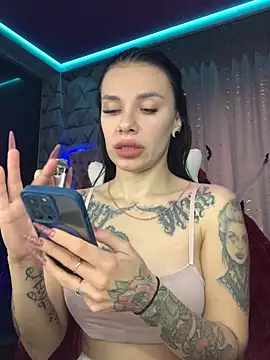 Queen of pain online show from October 21, 2025, 7:20 am