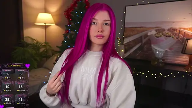 ShirleyCarolyn online show from December 25, 2024, 7:34 pm