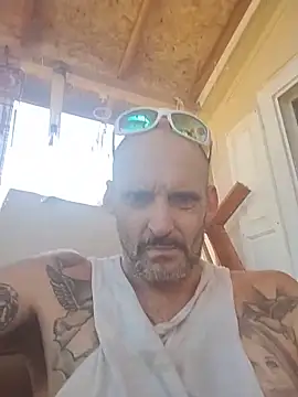 ClydeCan409 online show from May 14, 2026, 4:58 pm