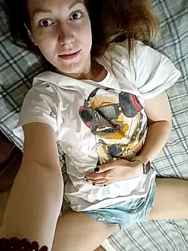  Sweet Love  online show from February 2, 2026, 1:21 pm