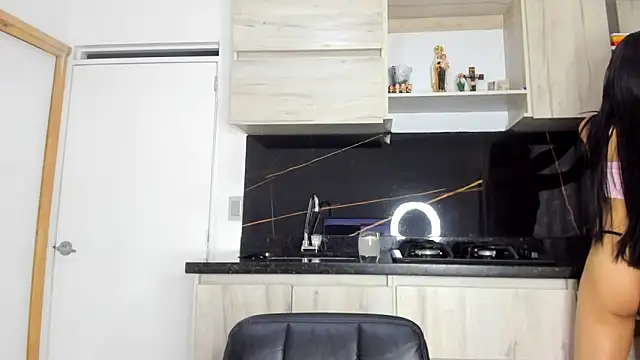 Snapshot of SEXY_DANNA17 chatting on March 1, 2026, 11:07 pm SEXY DANNA17 online show from March 1, 2026, 11:07 pm