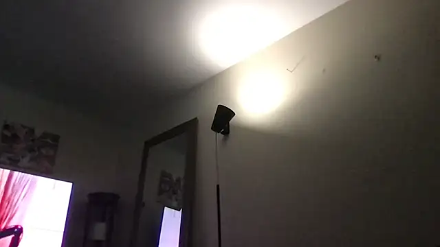 Snapshot of addiebby33 chatting on February 24, 2025, 12:26 pm addiebby33 online show from February 24, 2025, 12:26 pm