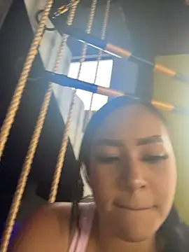 Luisa Fernandaa online show from March 5, 2026, 7:43 pm