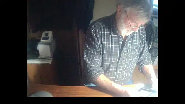 terrybare online show from December 20, 2025, 2:57 pm