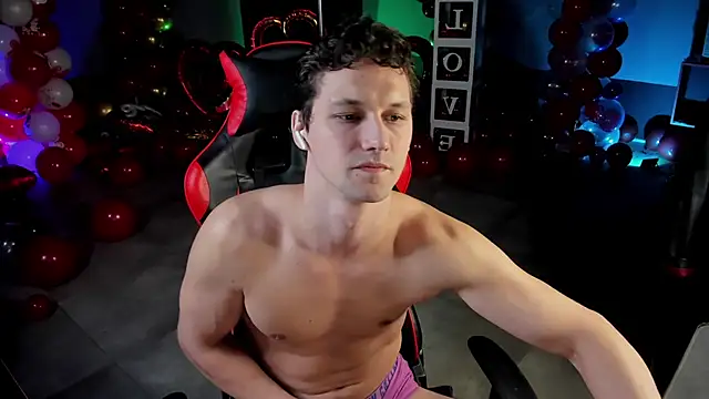 dirty-boss online show from February 25, 2026, 6:39 pm