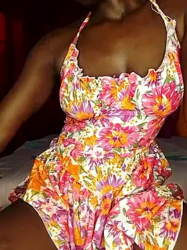 NicRaisaa online show from September 24, 2025, 4:38 am