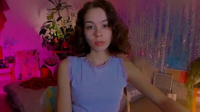 poli   online show from January 11, 2025, 9:15 pm