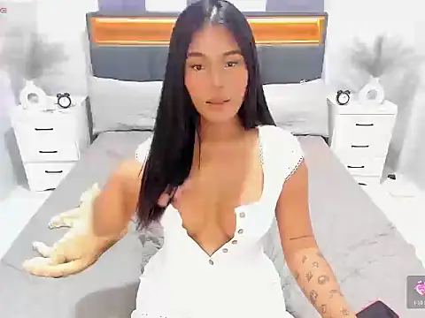 EllaCalifa online show from March 22, 2026, 2:37 am