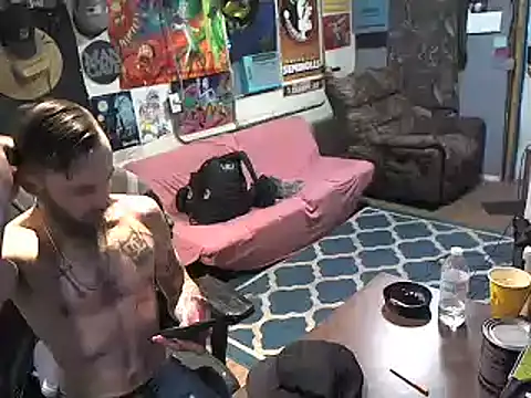 CloudDadddyyy420 online show from December 20, 2024, 4:04 pm