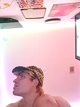 TheGAPEgatsby92 online show from September 28, 2025, 11:26 am