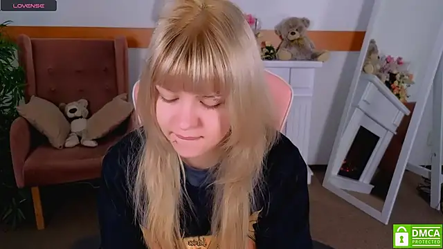 Grace and  Jacob online show from October 26, 2025, 6:41 am