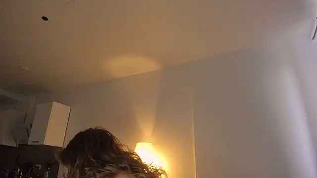 lit asella online show from October 15, 2025, 9:31 am