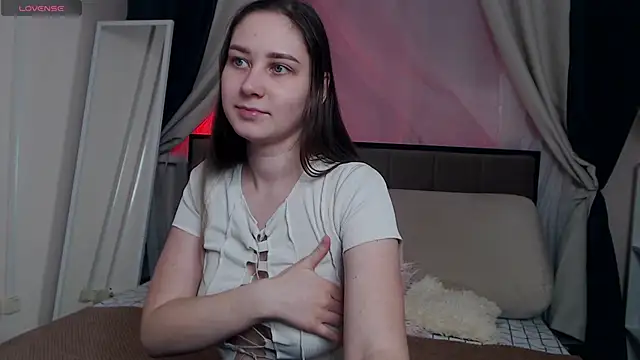 MollyBrams online show from January 27, 2025, 12:48 pm