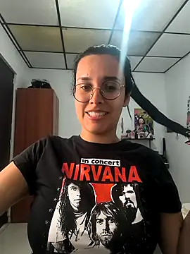 Annya-sweet online show from November 5, 2025, 3:01 pm