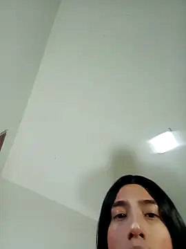 yesik beltran online show from December 8, 2024, 1:47 pm