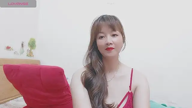 Holygirlsweet777 online show from December 13, 2024, 1:37 am