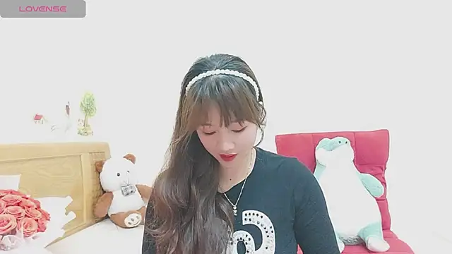 Holygirlsweet777 online show from December 23, 2024, 1:40 am