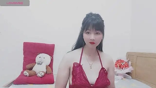 Holygirlsweet777 online show from January 20, 2025, 1:28 am