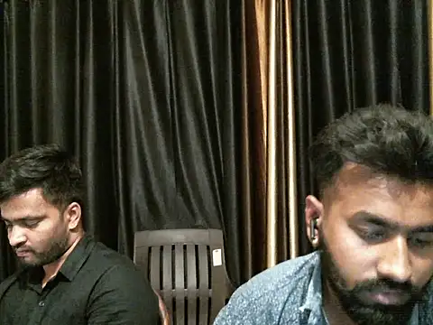 Snapshot of indian2 chatting on March 5, 2025, 9:05 am indian2 online show from March 5, 2025, 9:05 am