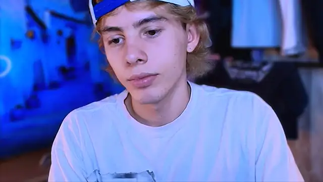 Snapshot of dimitri_tv chatting on September 9, 2025, 8:41 pm dimitri tv online show from September 9, 2025, 8:41 pm