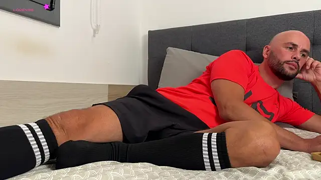 Snapshot of tim_beard chatting on June 19, 2026, 8:56 pm tim beard online show from June 19, 2026, 8:56 pm