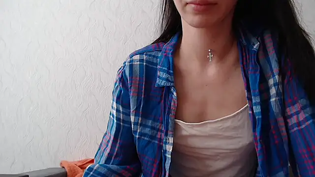 Snapshot of HoneyWiles chatting on February 7, 2025, 12:39 pm HoneyWiles online show from February 7, 2025, 12:39 pm