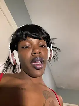 Snapshot of wishwashhy22 chatting on February 16, 2025, 5:15 am wishwashhy22 online show from February 16, 2025, 5:15 am