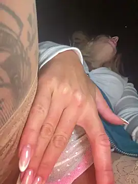 Snapshot of BritneyDimond chatting on December 30, 2024, 11:28 pm BritneyDimond online show from December 30, 2024, 11:28 pm