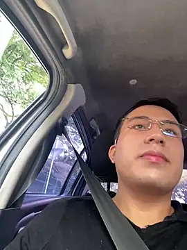 andrewmhilton  online show from March 8, 2025, 2:40 pm