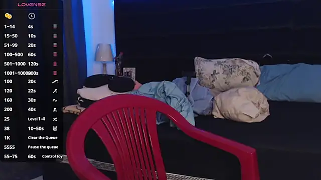 andrewmhilton  online show from March 11, 2025, 10:42 pm